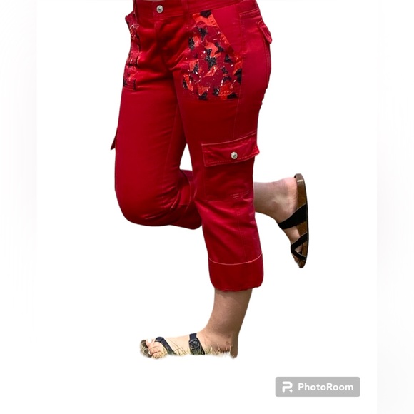 Custom painted capris - Picture 2 of 4